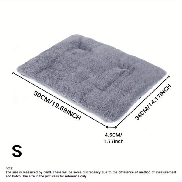 Self-Heating Pet Mat - Warm Non-Slip Durable Blanket for Dogs & Cats